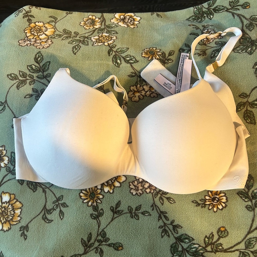 Victoria’s Secret Bra